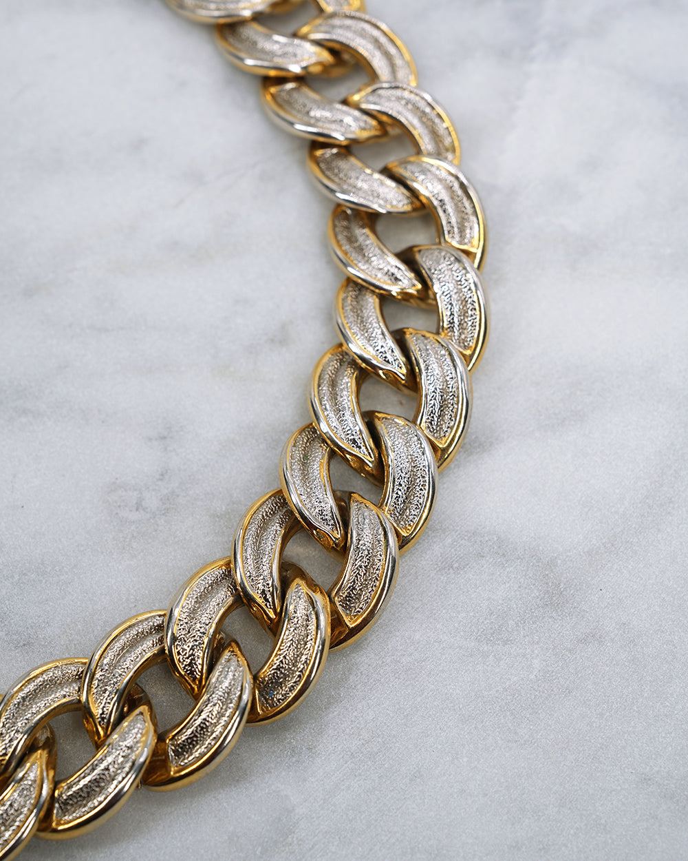 Collier Amy