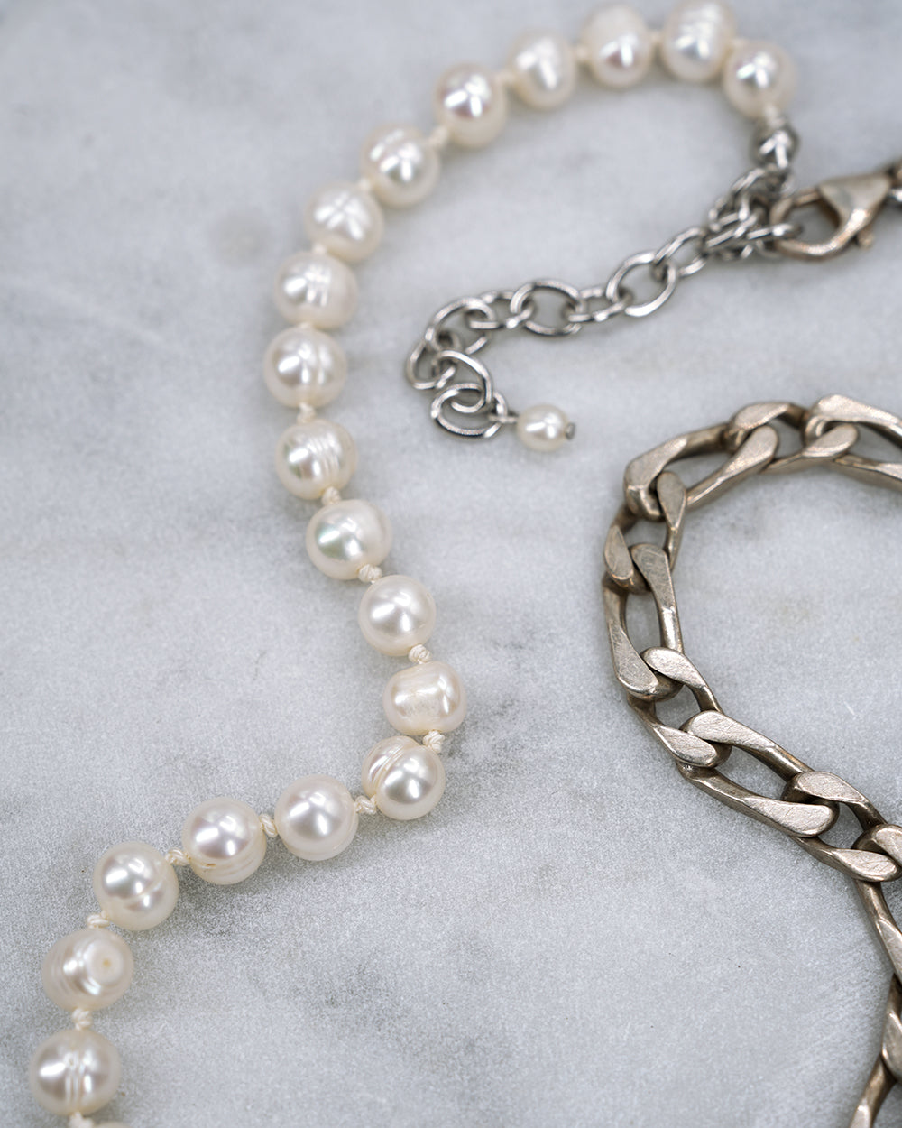 Collier Mona
