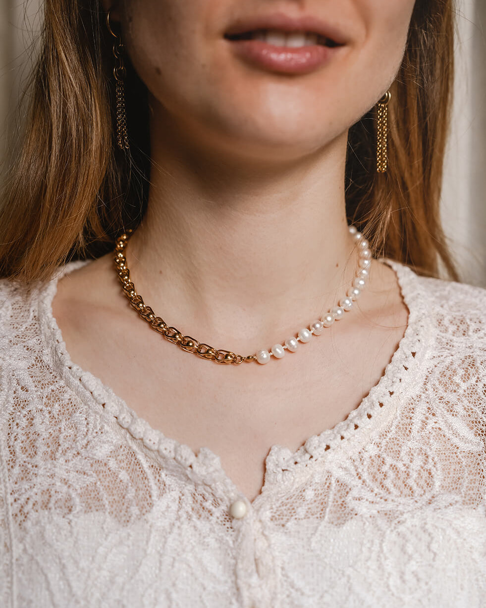 Collier Divina