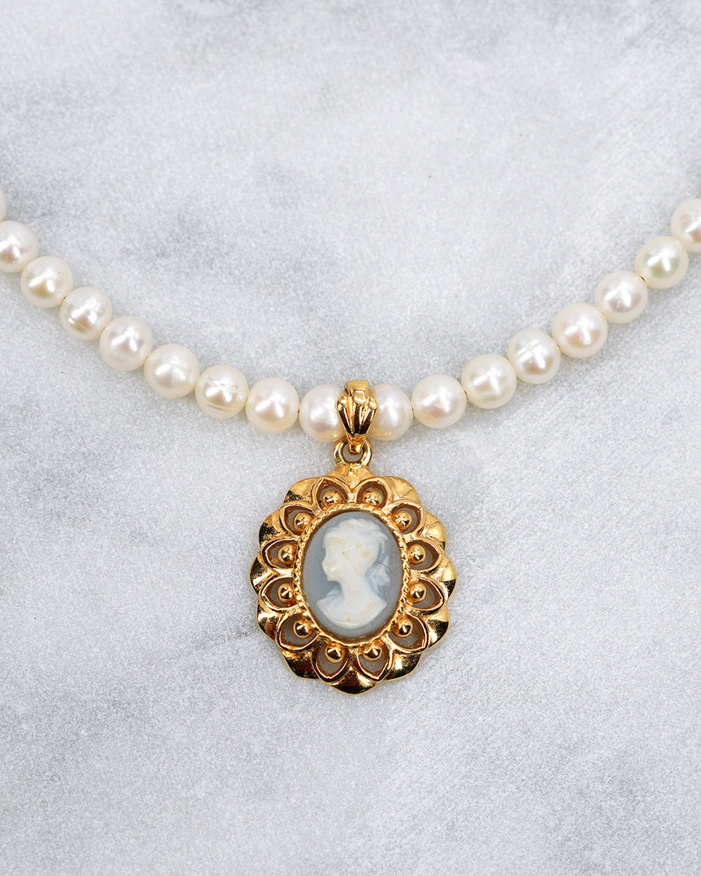 Collier Édith