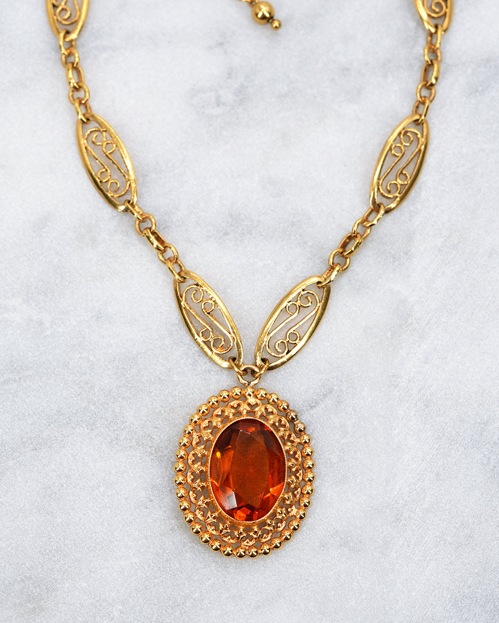 Collier Suzon