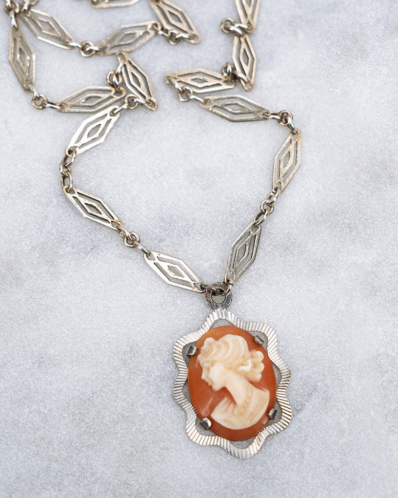 Collier Yvonne