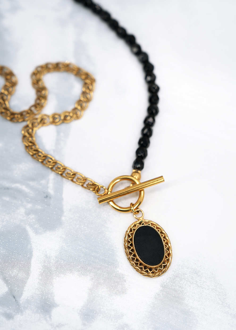 Onyx (1)